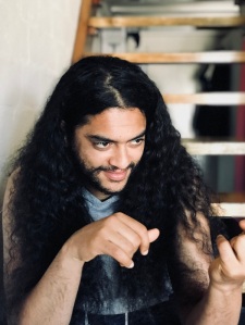 Ismael Mansoor using sign language